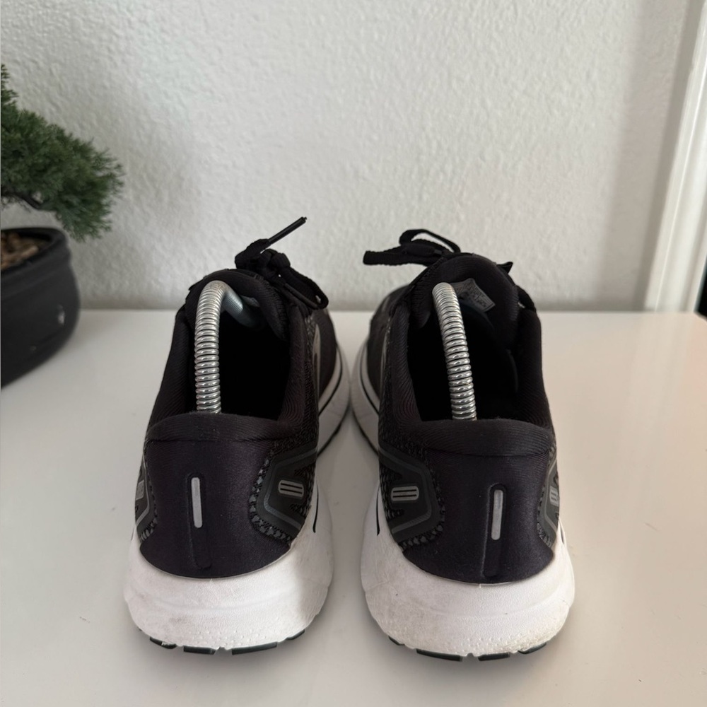 Brooks Black and White Athletic Shoes - Picture 5 of 7